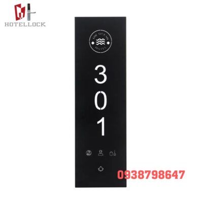 Tấm cửa khách sạn kim loại đen vàng G12-490